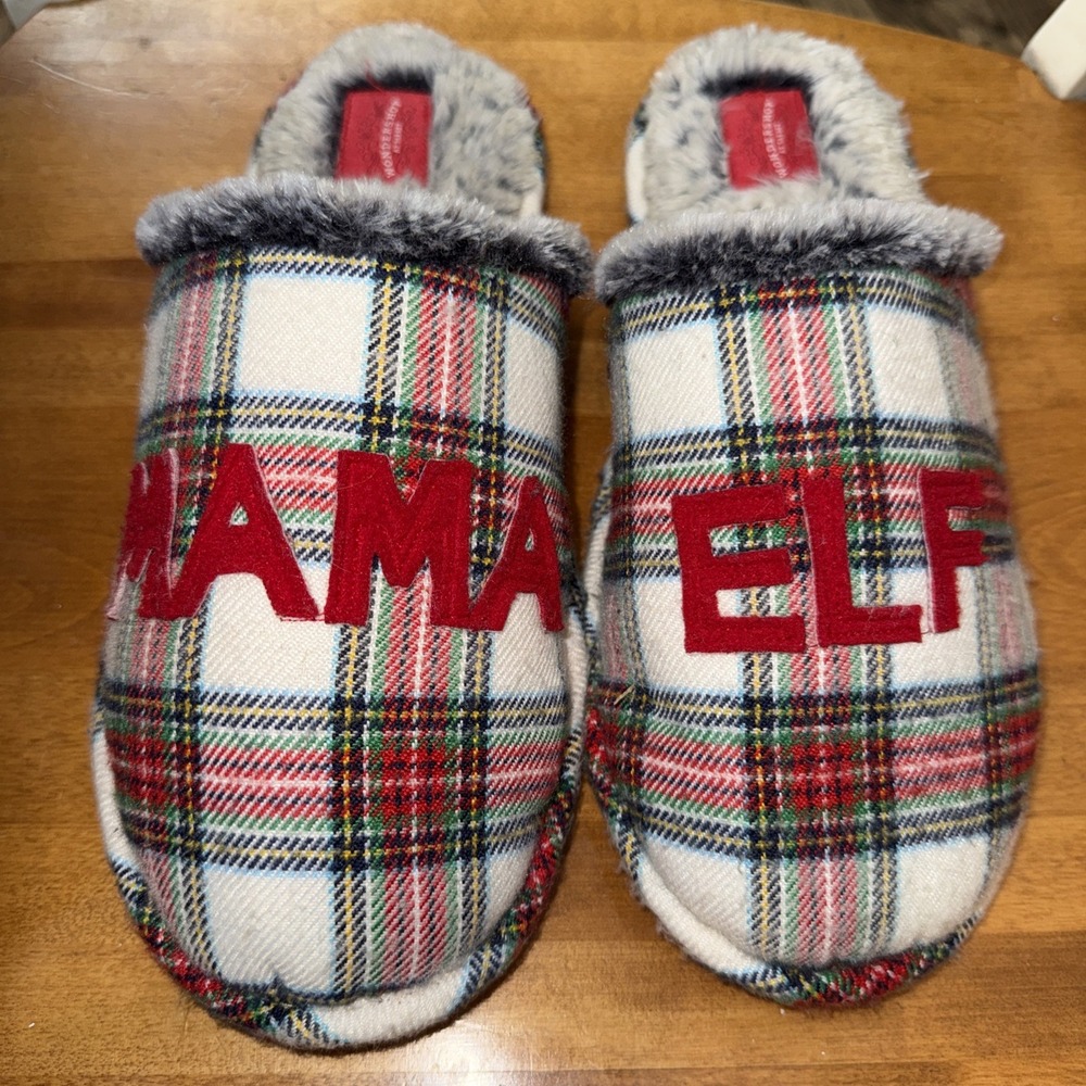 Womens Plush White Christmas Plaid‎ Mama Elf Holiday Slippers L(9-10)